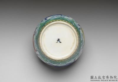 图片[4]-Lidded jar with heavenly steed design in doucai painted enamels, Ming dynasty, Chenghua reign (1465-1487)-China Archive